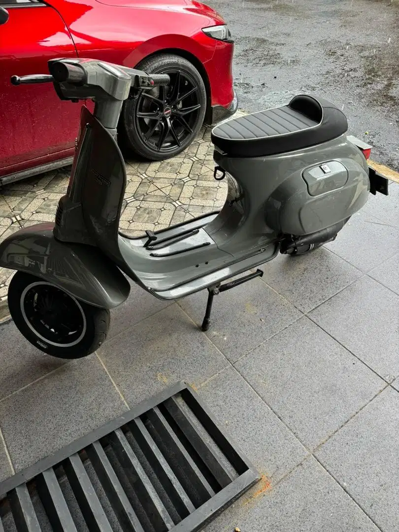 Vespa PTS 100 Tahun 1981