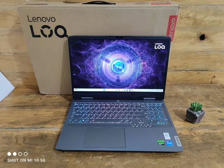 Lenovo LOQ 15IRH8 Intel i5-12450H 8GB/512GB RTX3050 6GB FULLSET BNOB