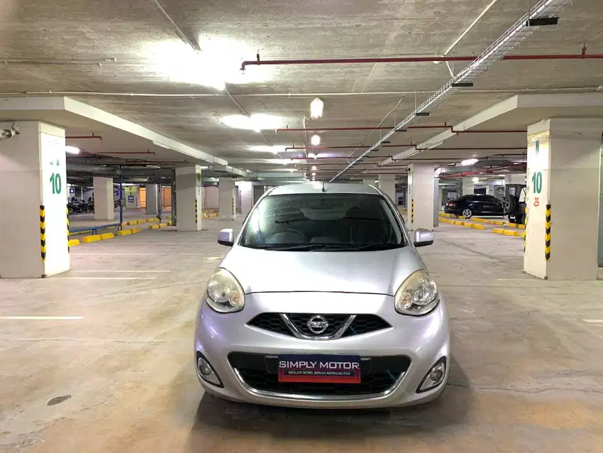 2015 Nissan March 1.2 1.2L XS Hatchback - JUAL CEPAT - NEGO