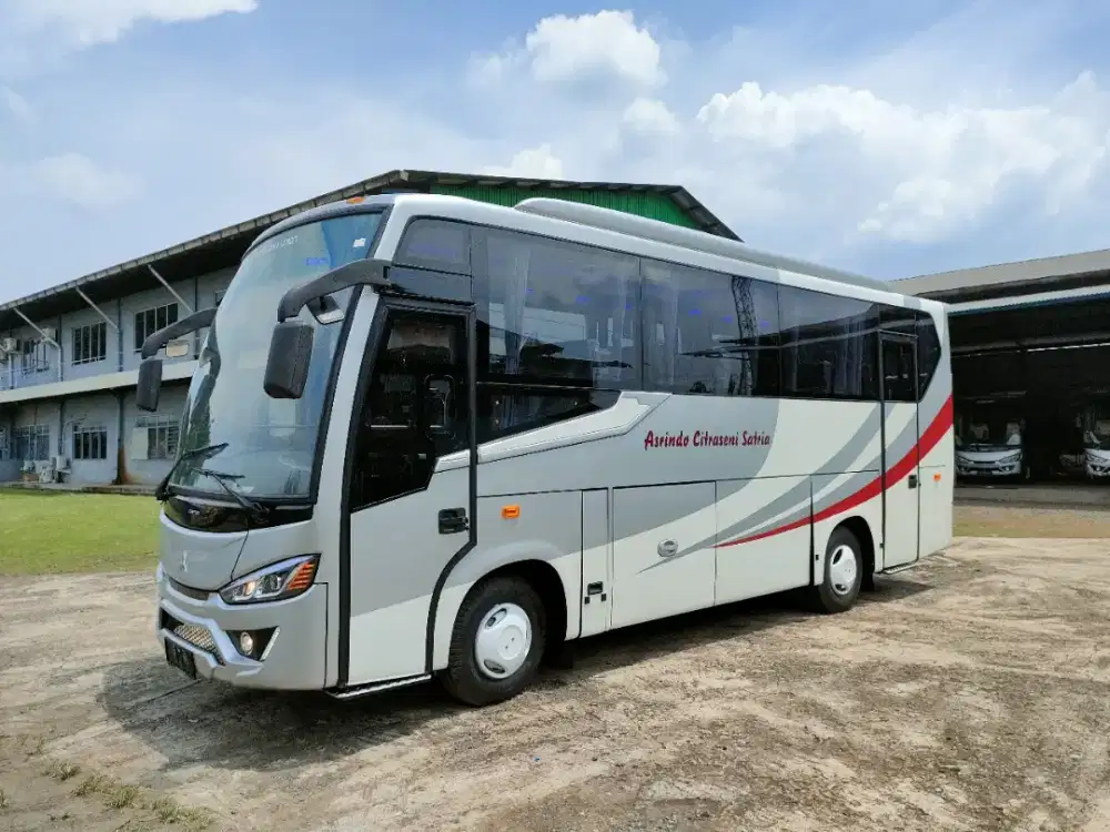 Bus Medium over hang nik 2025