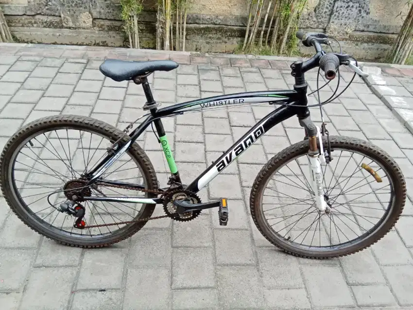 Sepeda MTB AVAND WHISTLER R 26