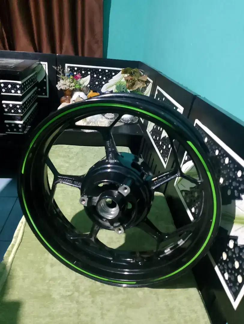 Velg Belakang Original Kawasaki ninja 250