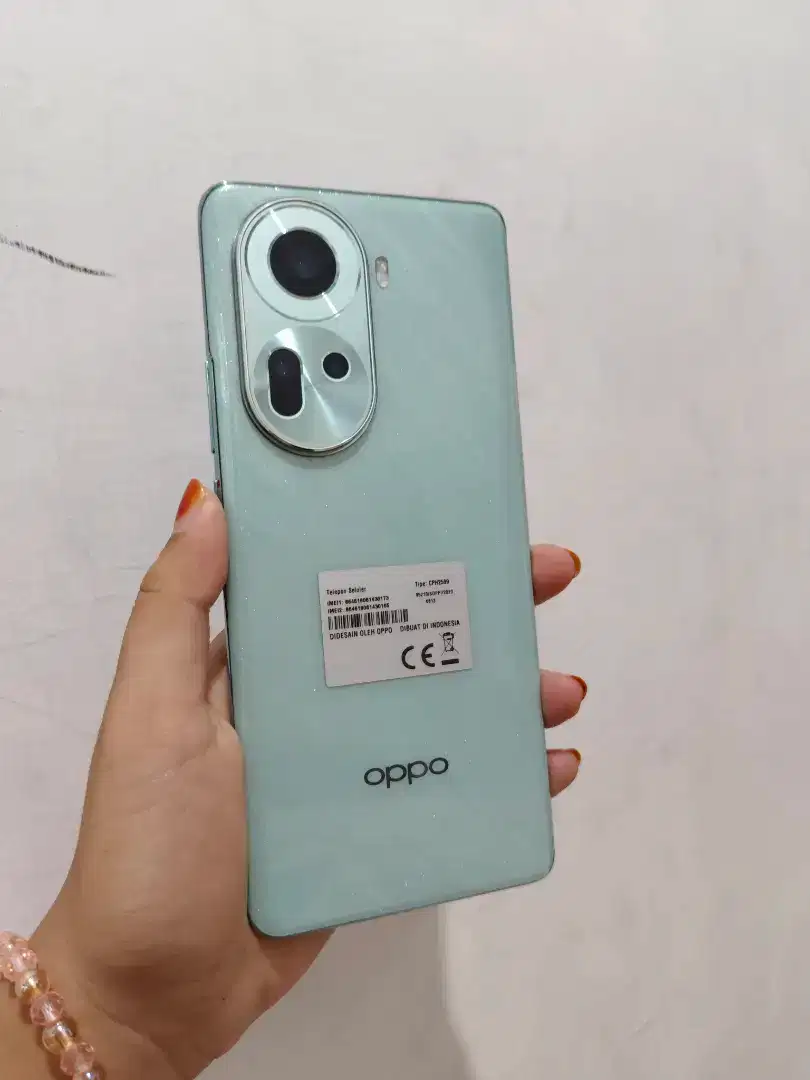 OPPO Reno 11  8/256