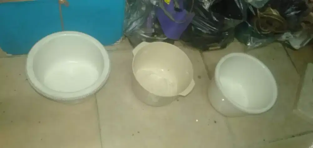 Slhkn plh slh 1 dr panci plastik khusus kocok kue kond bgs murah sj c