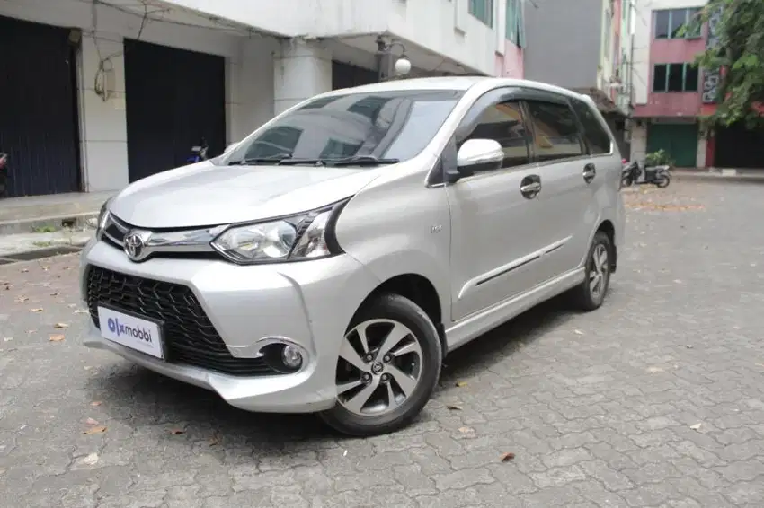 Pajak Panjang - Toyota Avanza 1.5 Veloz Bensin-AT 2016(KMA)