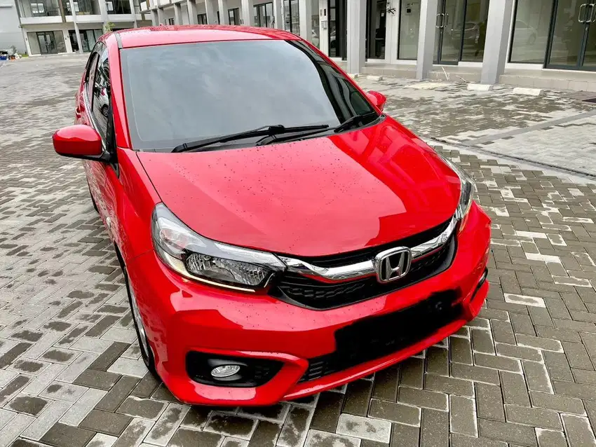 Honda Brio 1.2 e 2021 AT red metallic