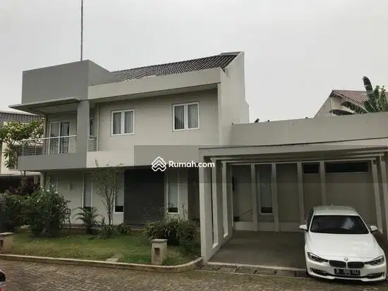 Disewakan Rumah di Cipete Casa Royale Kebayoran Baru