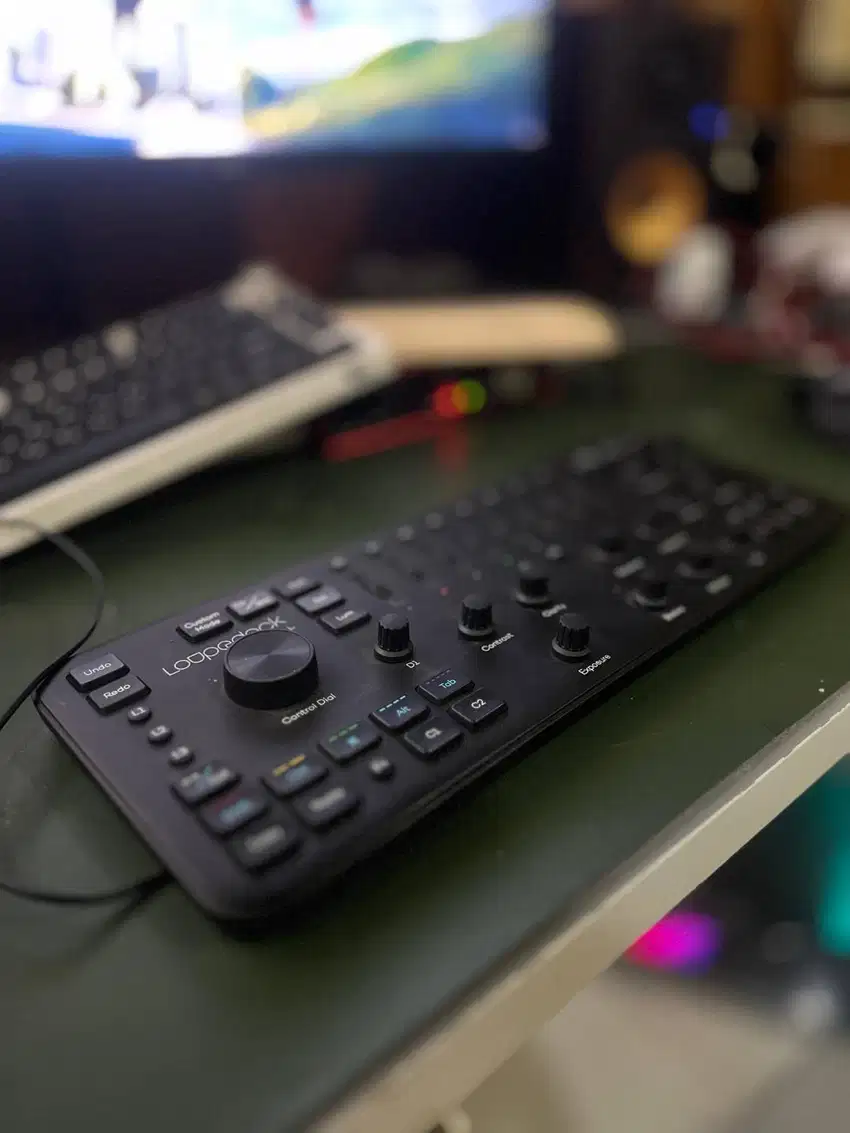 Loupedeck + Photo & Video Editing Console