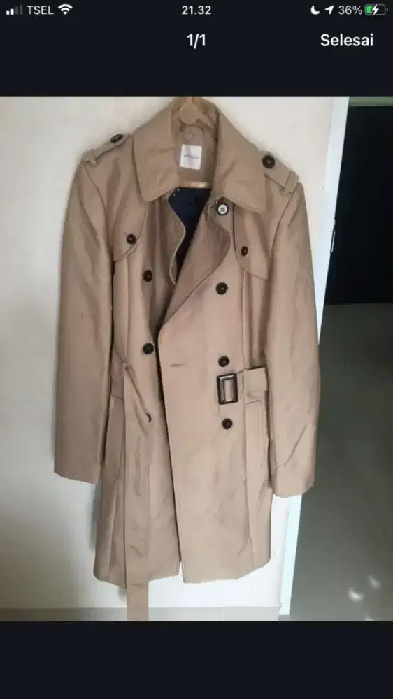 Coat baru blum dipakai