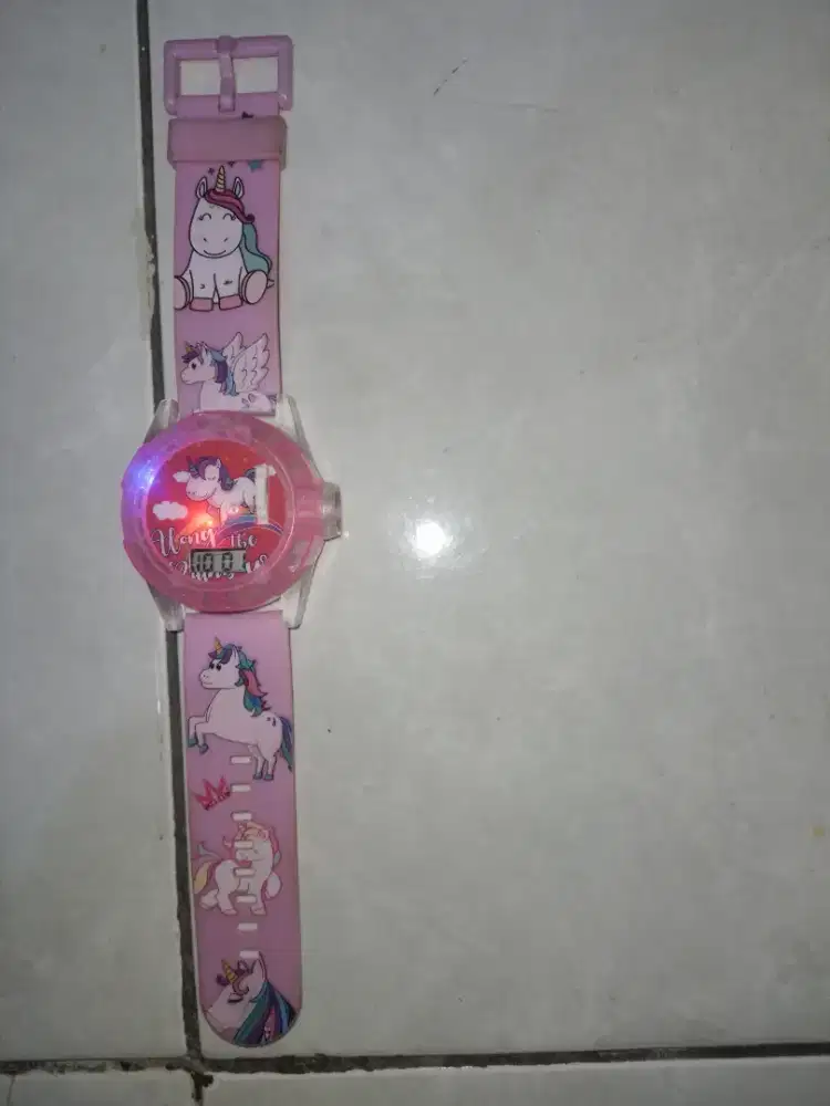 Jam digital anak cewek my little pony,ada lampu dan musik, bisa nego