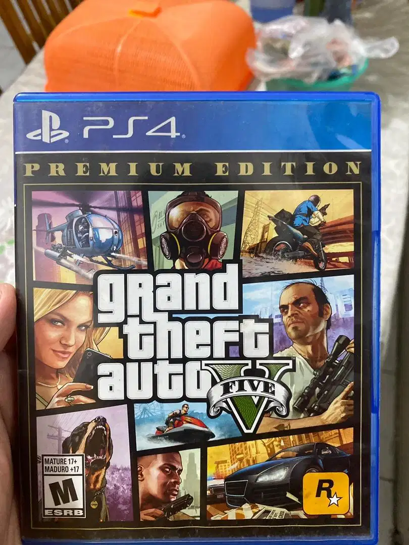 Kaset GTA V PS4 Premium Edition