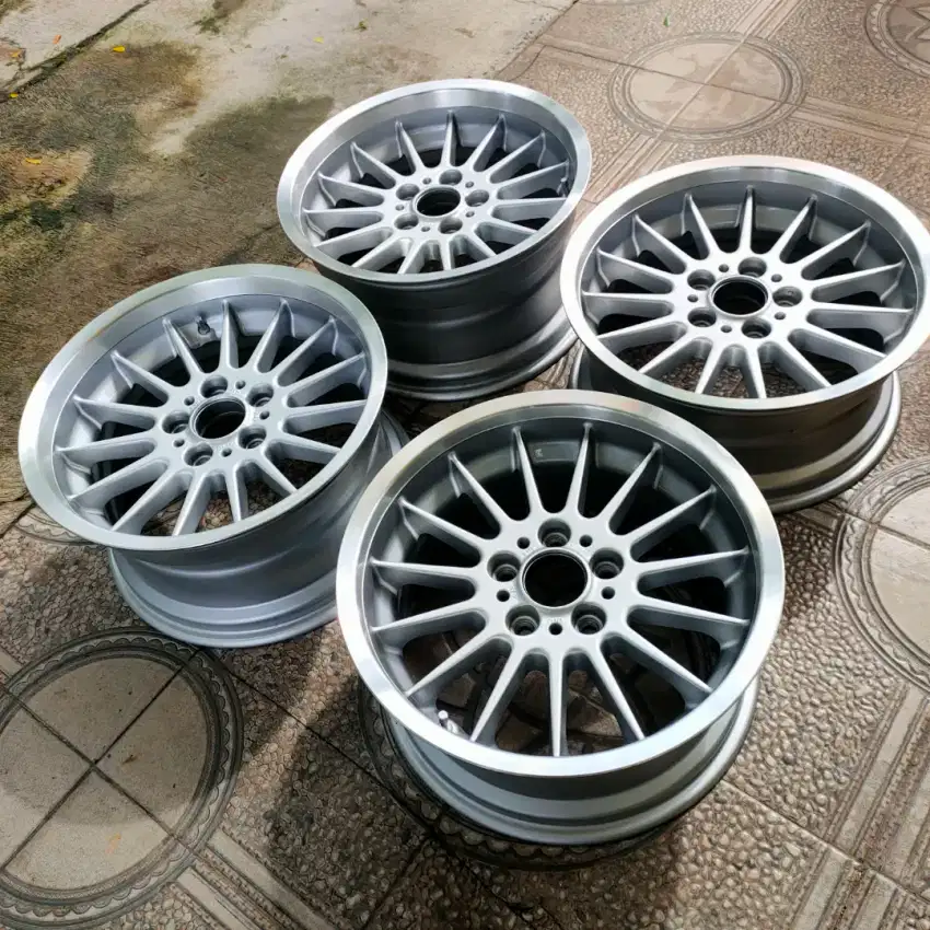 BMW OEM Wheels, Style 32 R17 belang