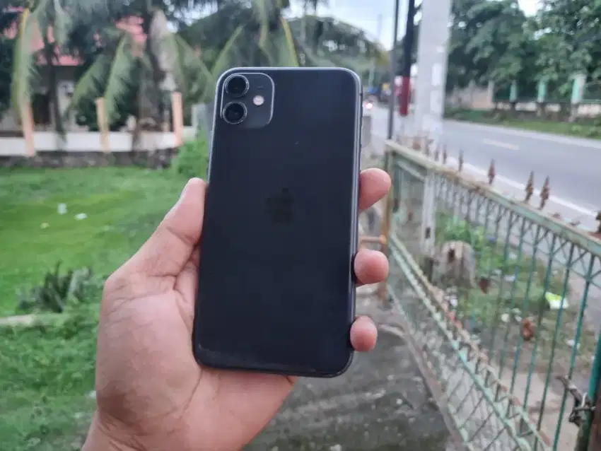 Iphone 11 64 gb bh 74 jaringn permanen