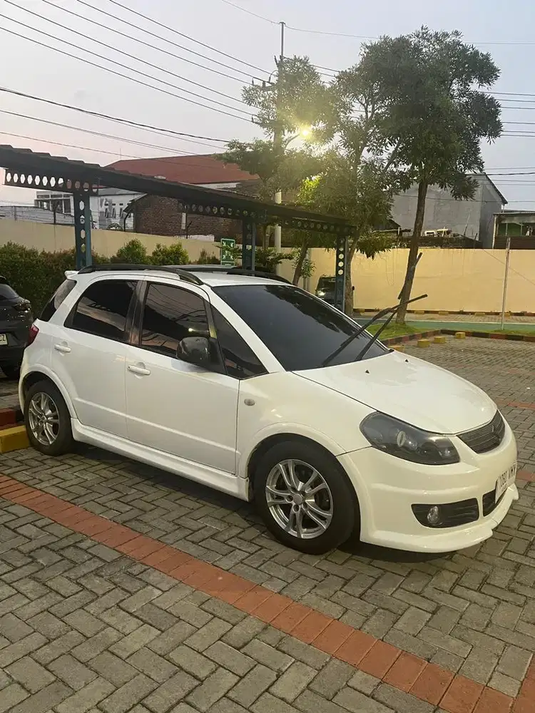 Suzuki SX4 / X over / Matic mulus terawat modif ciamik