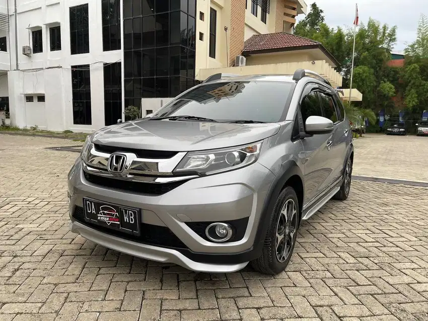 Bisa Dp 17jt#Honda BRV 1.5 E Prestige Matic 2016