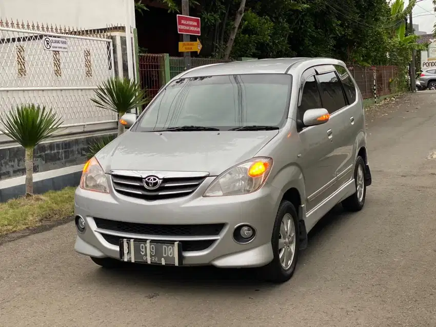 [CASH istimewa] Avanza S AT 2011 Pribadi murah 1.5 Toyota tt ori mpv