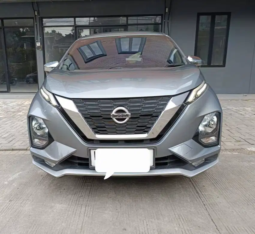 Nissan Livina VL AT 2019 Abu-Abu