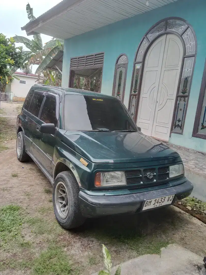 Dijual Suzuki escudo 1997