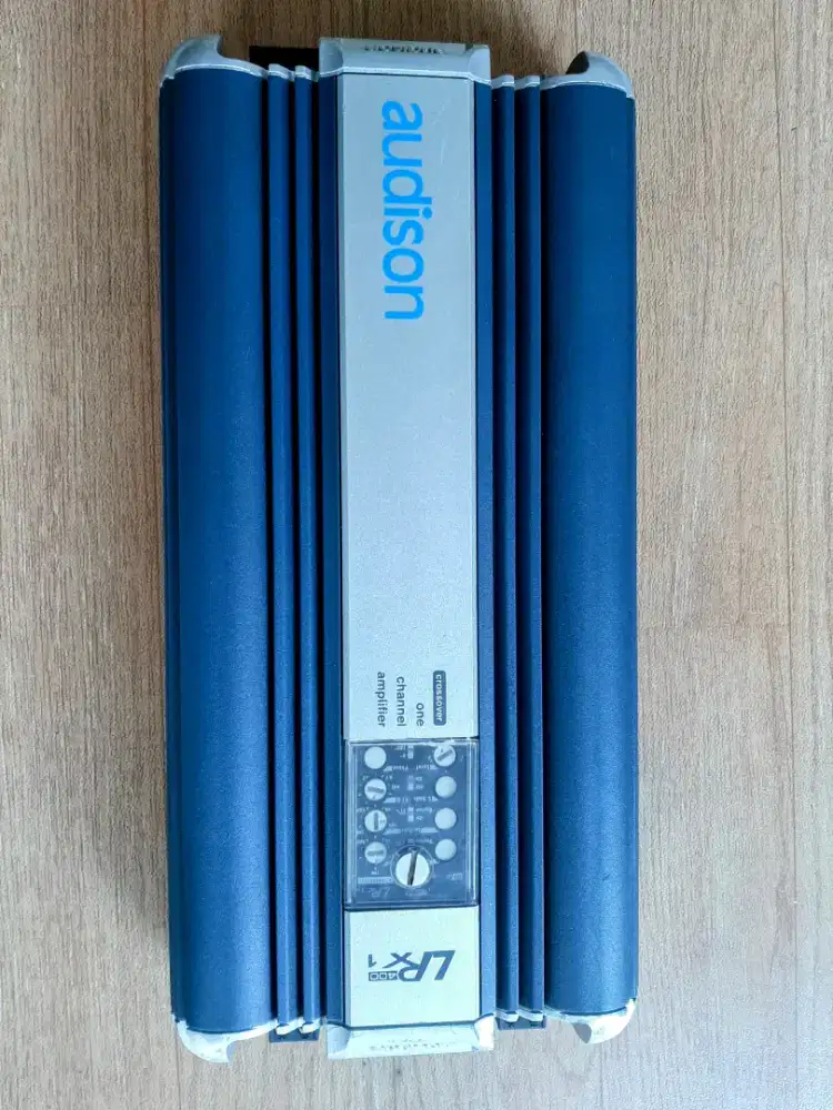 Power monoblock AUDISON LRX1-400
Made in ITALY,

Power soundstream