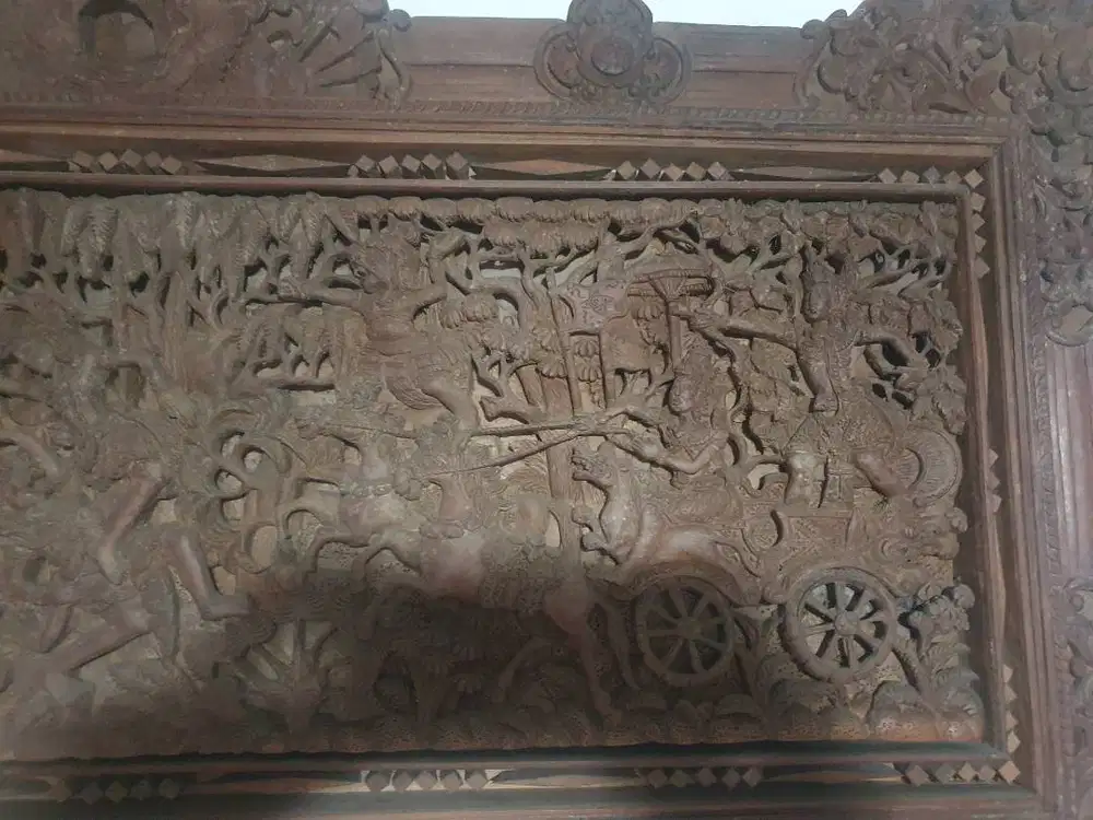 Jual ukiran Bali ukuran 160 x 79 cm²