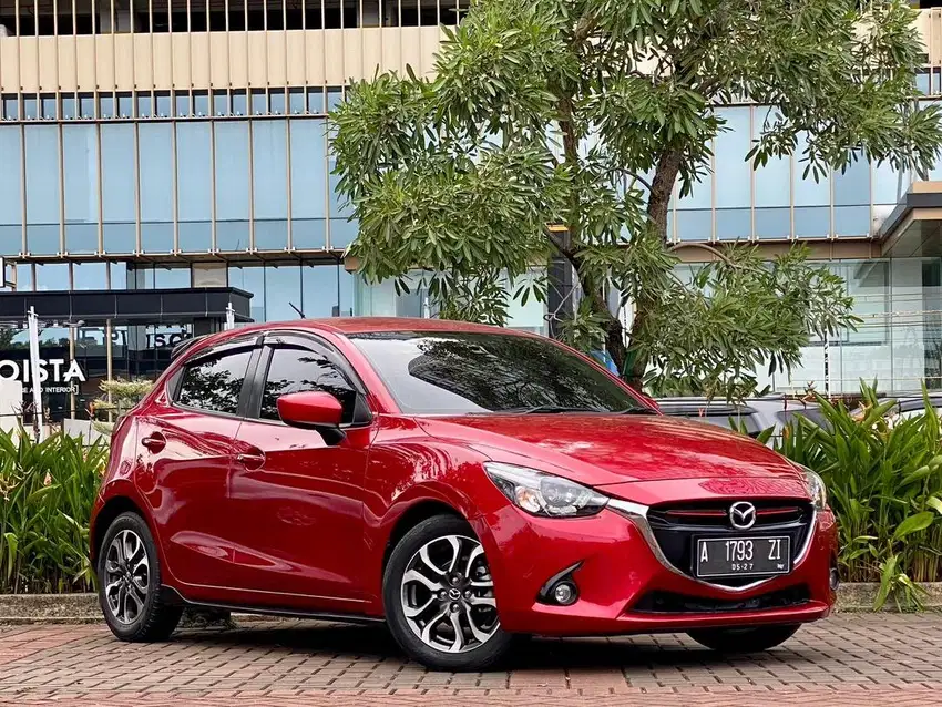 mazda 2 R sky active merah