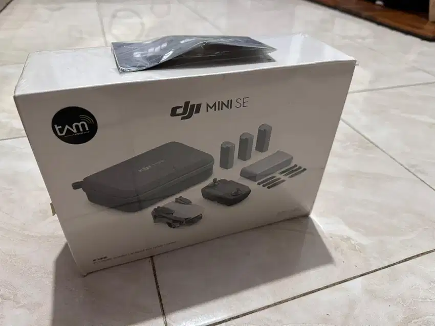 Dji mini se fly more combo new