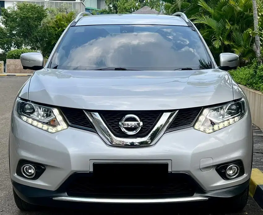 Nissan X-Trail Xtrail X Trail XT 2016 Antik Low Km Murah Bekas Ganjil