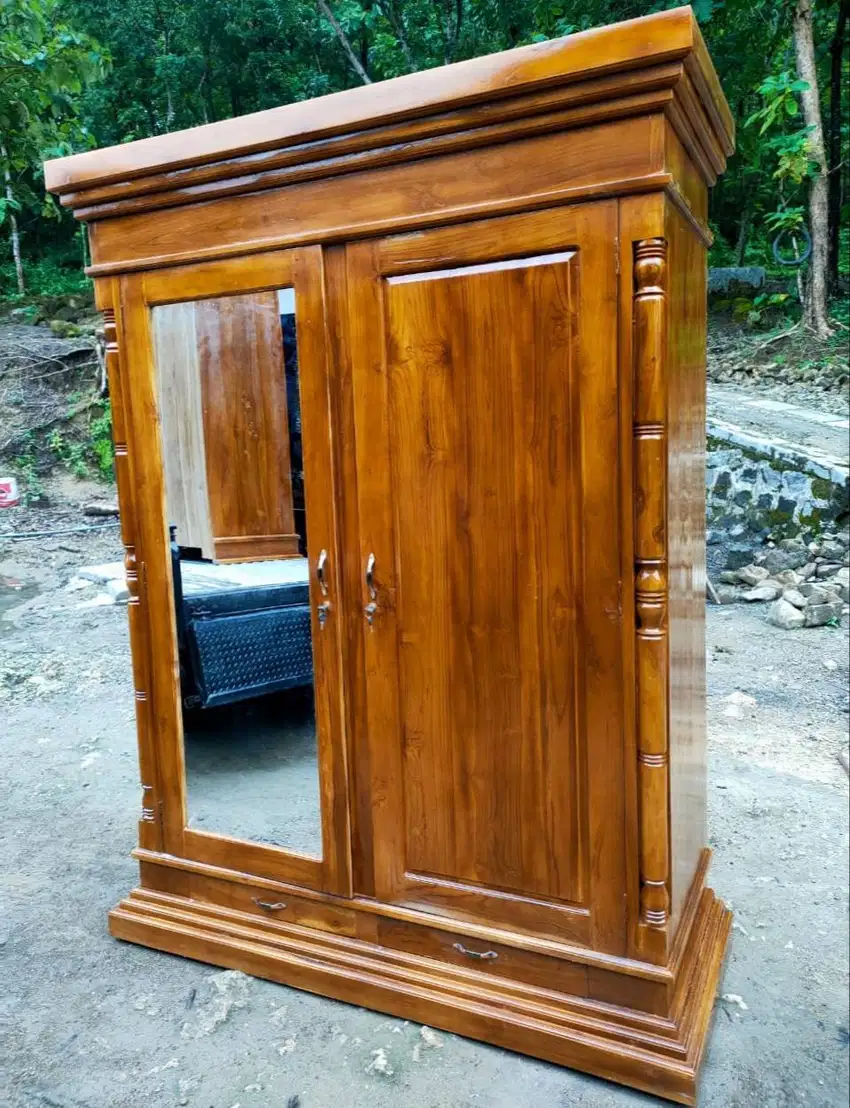 Lemari pintu 2 Produk Jono Mebel