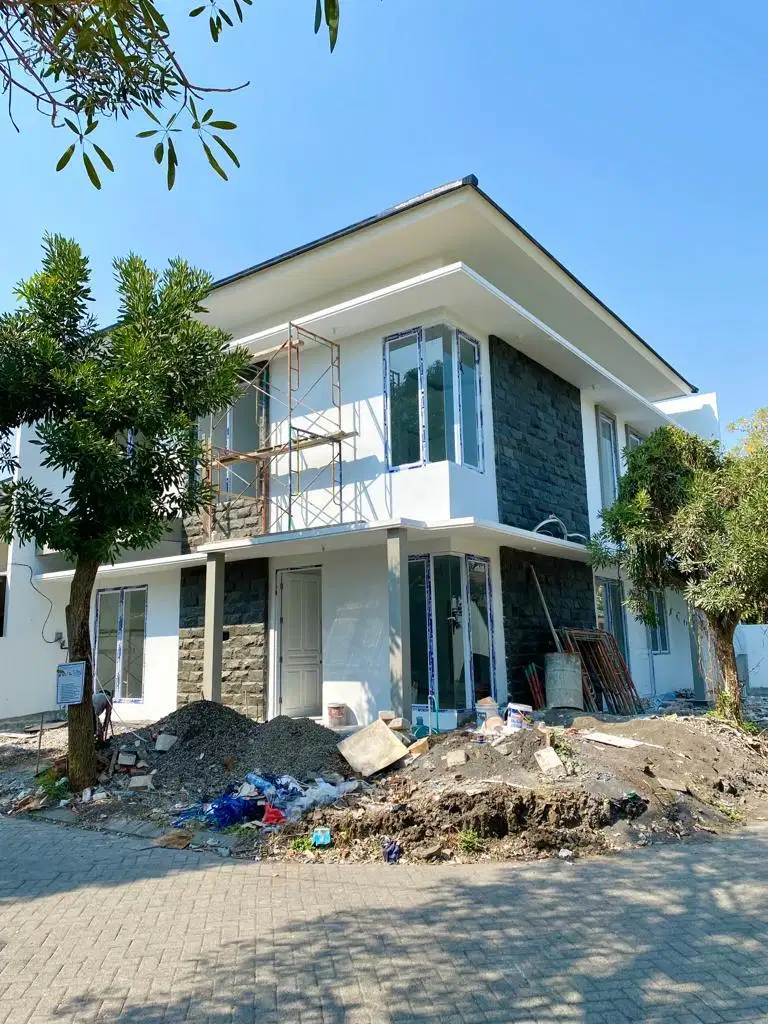 Rumah baru GRESS di Bukit Palma, Citraland Utara, Surabaya