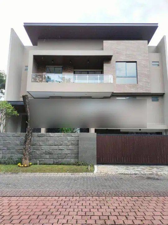 Rumah citraland dekat pakuwon indah,graha family