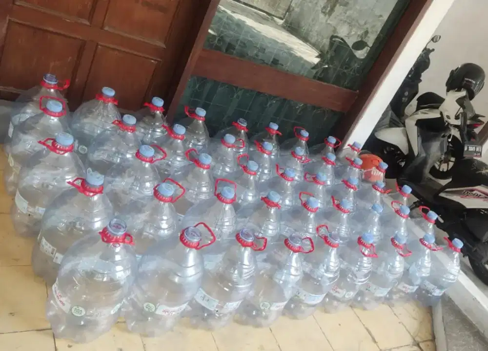 Galon kosong Leminerale