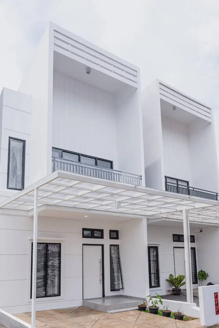 Rumah 2 Lantai Siap Huni, 10 Menit ke MRT Lebak Bulus!