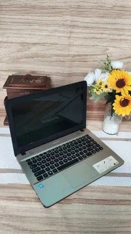 LAPTOP ASUS X441M MURAH