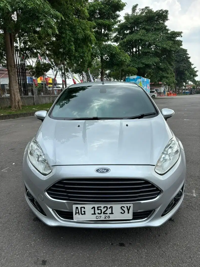 FORD FIESTA 2014 MANUAL