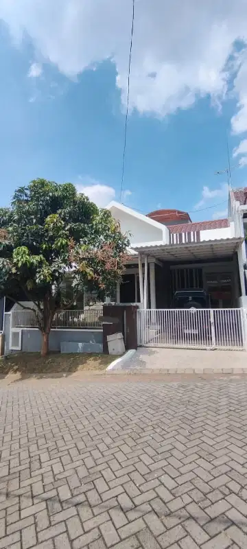 Disewakan Rumah Bagus dan Murah di Austinville Tidar Malang