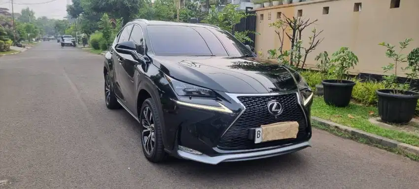 Lexus NX200t F sport AT 2015 Pjk pjg bln 5/25 KM 50rb record terawat