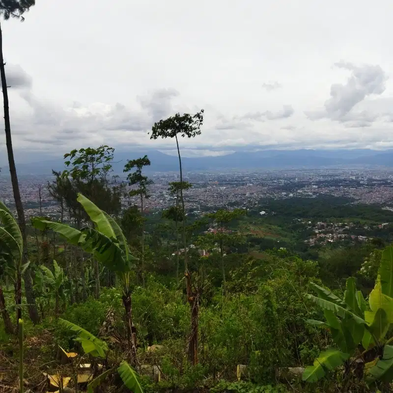 Dijual tanah kavling siap banagun dengan view bagus di Cimenyan