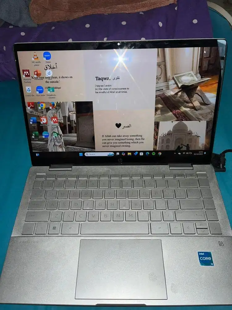 DiJual Laptop ciamik(bisa Nego tipis)