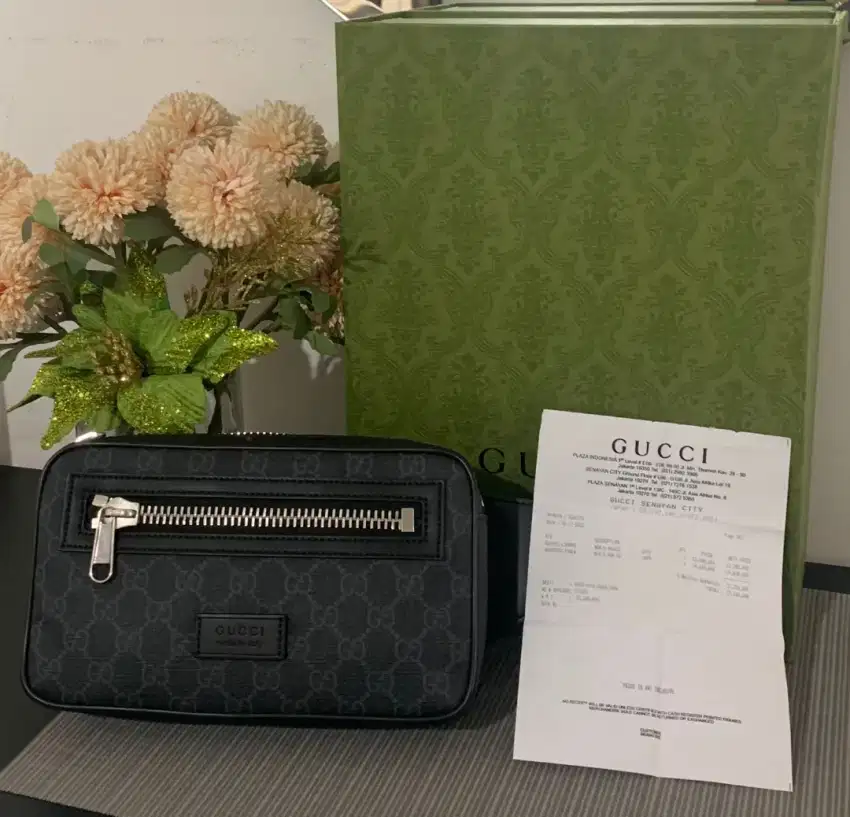 Gucci bag ori lengkap nota box