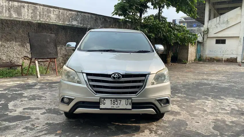 Kijang Innova G MT 2014