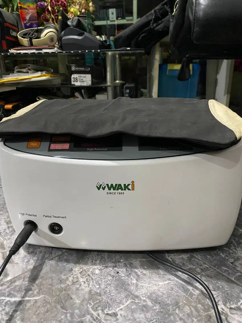 WAKi High Potential Therapeutic Equipment WK 2079/ therapy kesehatan