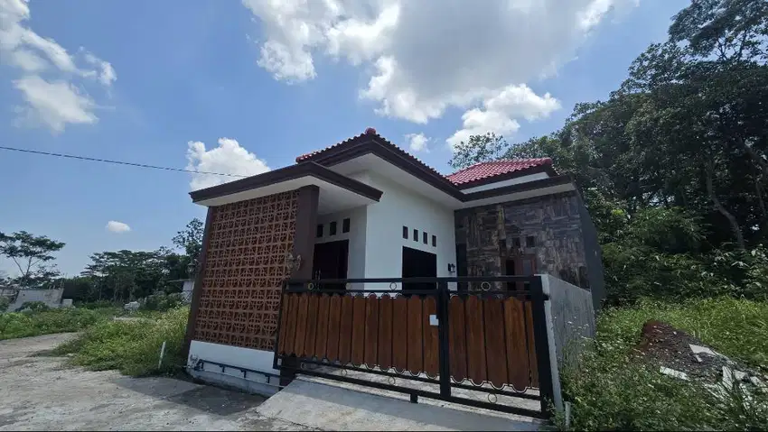 Rumah Mewah Cantik Kt 3 dekat unnes gunung pati