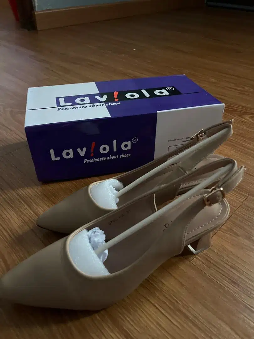 New Sepatu Laviola