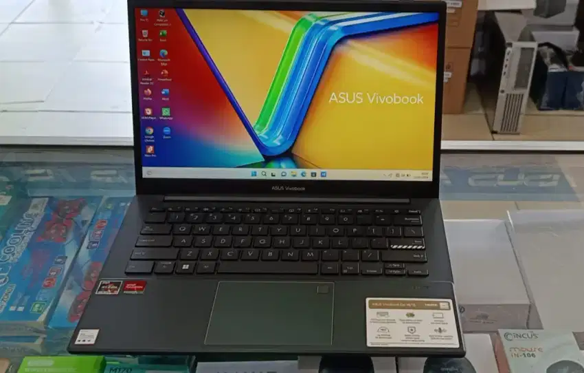 LAPTOP ASUS 1404FA RYZEN 3-7320 RAM 8GB SSD 256 FHD W11