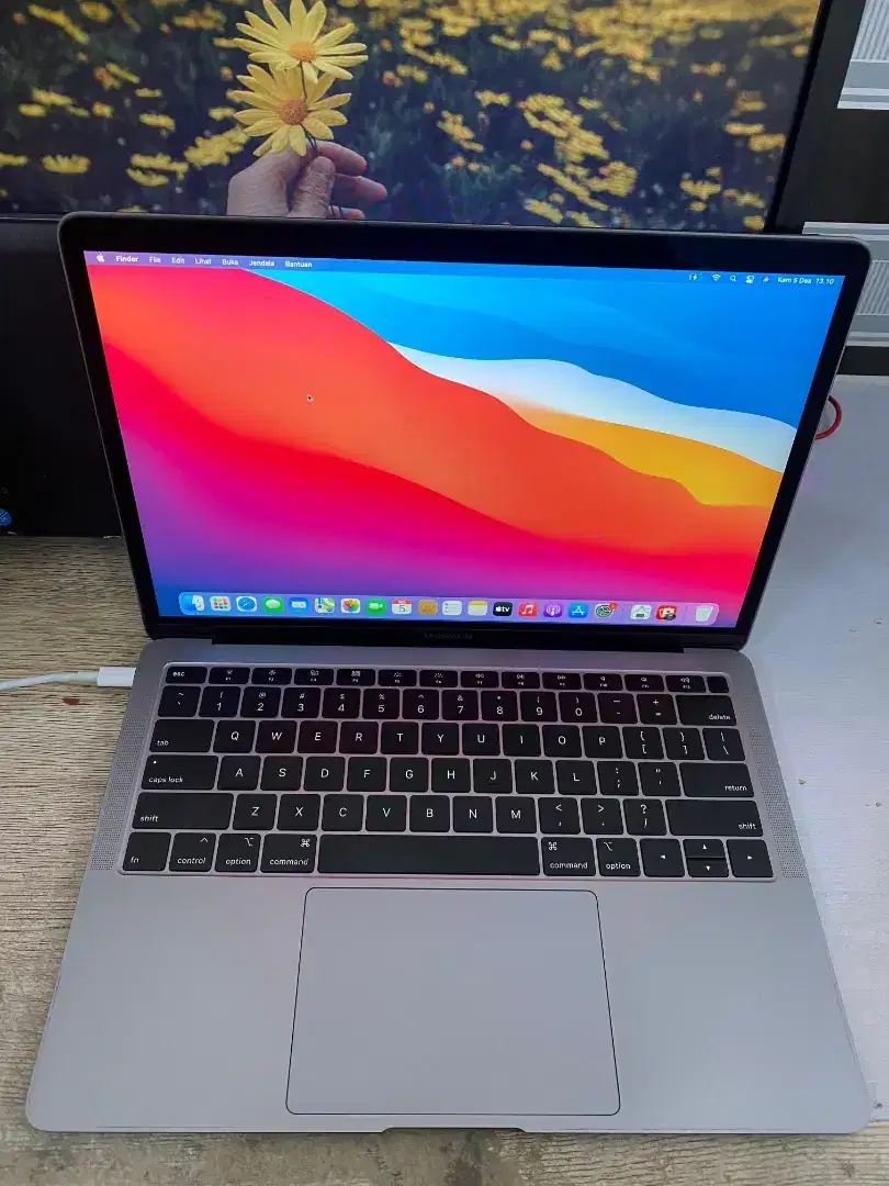 MacBook Air 2020 13inch Core i3 8/128GB Second Original