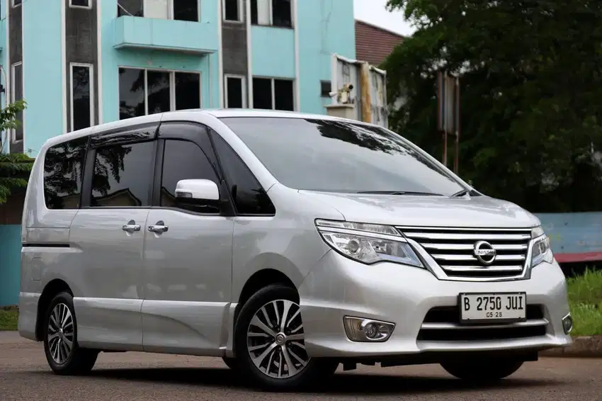 Forsale Nissan Serena 2.0 HWS AT 2018