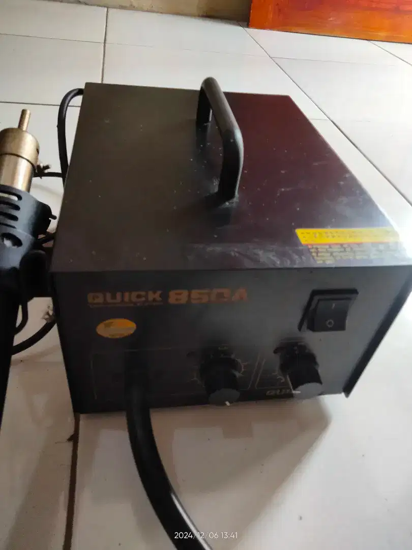 SOLDER UAP BLOWER 850AbHOT