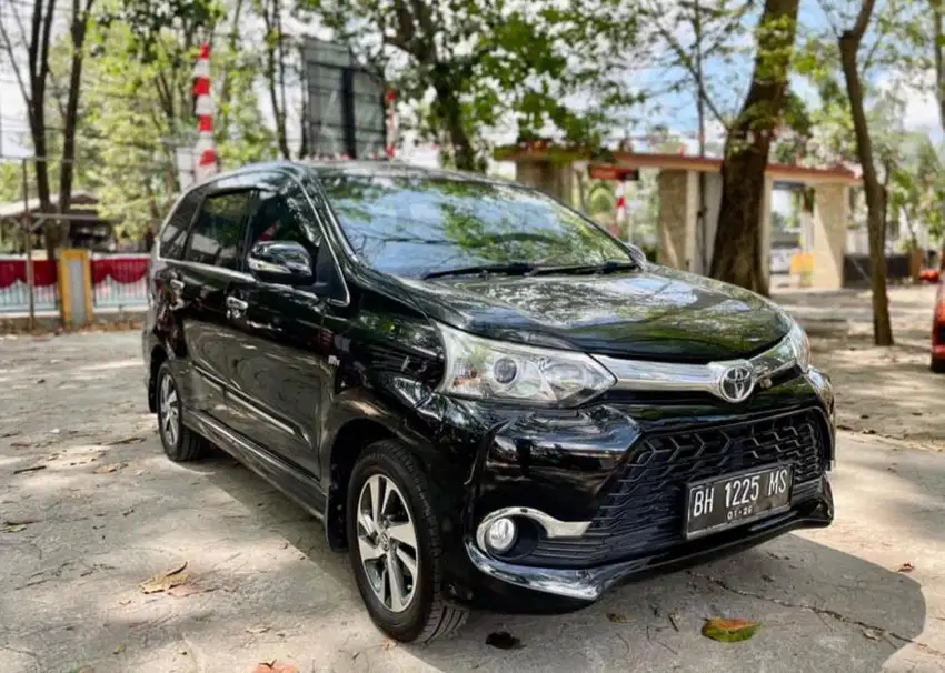 Toyota Avanza 1.5 Veloz Bensin-AT 2017