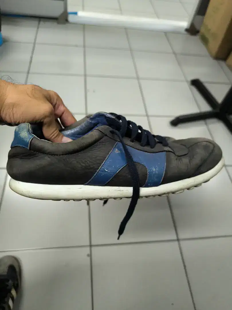 Sepatu bekas camper original