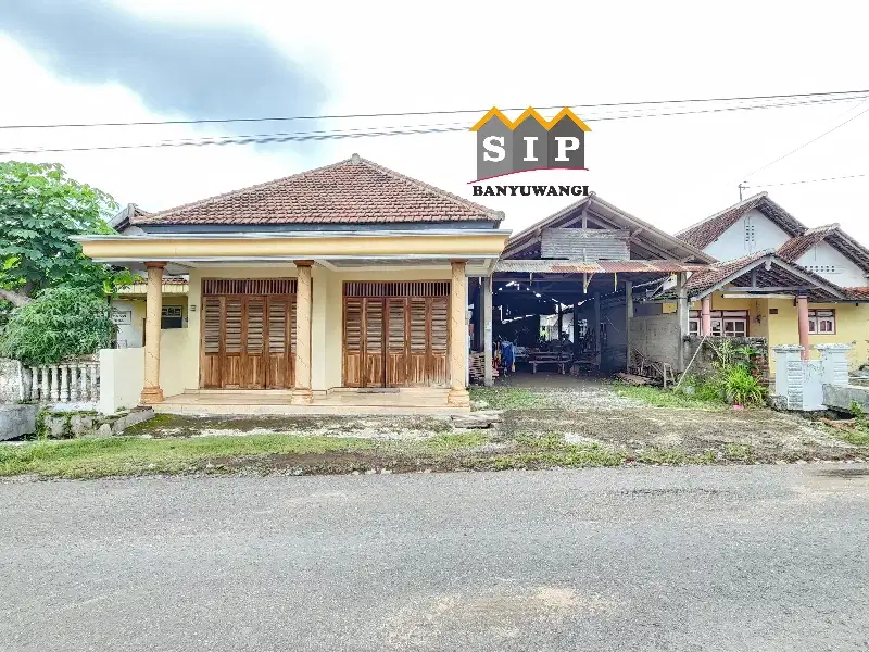 Dijual Rumah dan Tanah di desa Kemiri Singojuruh Banyuwangi